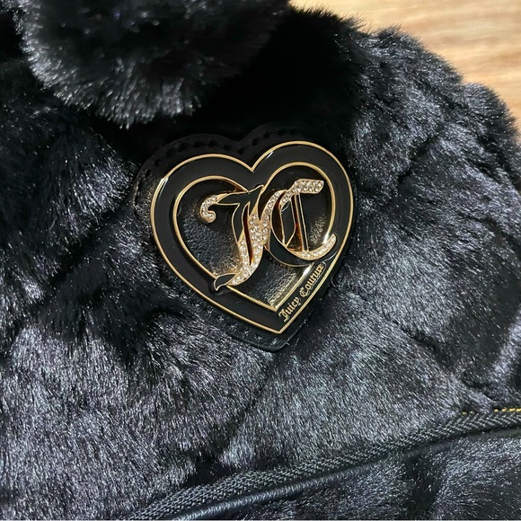 Juicy Couture - Picture 4 of 10